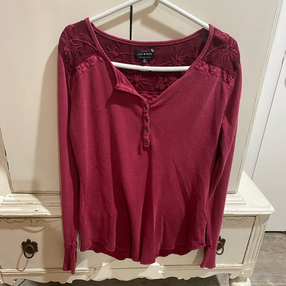 Lucky Brand Blouse 🍀